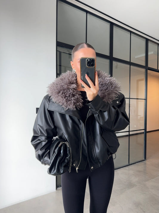 جكيت جلد اسود - KP7144