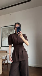 طقم بليزر نص كم مع بنطلون بني - KP1574