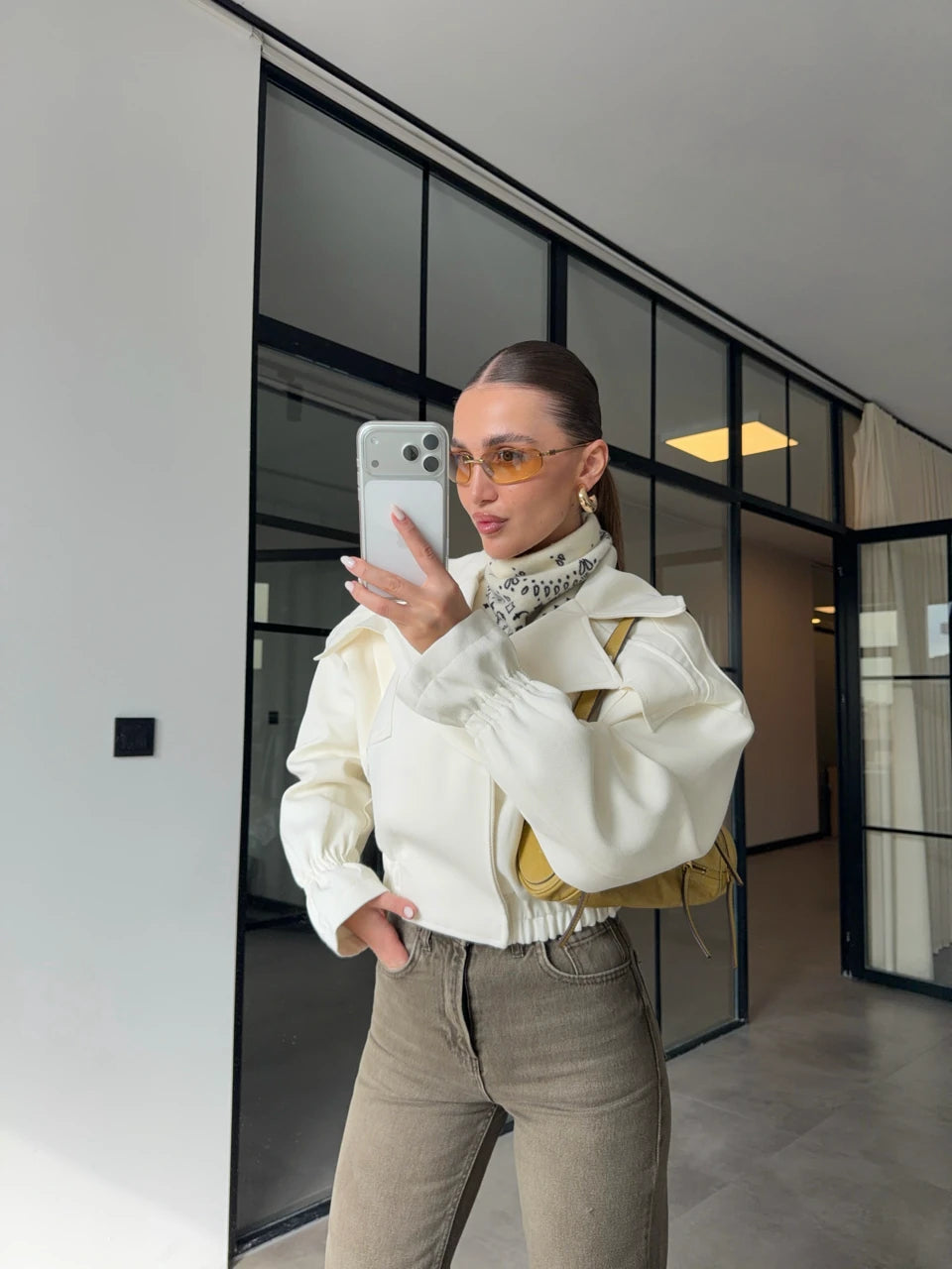 جكيت ابيض - KP7114