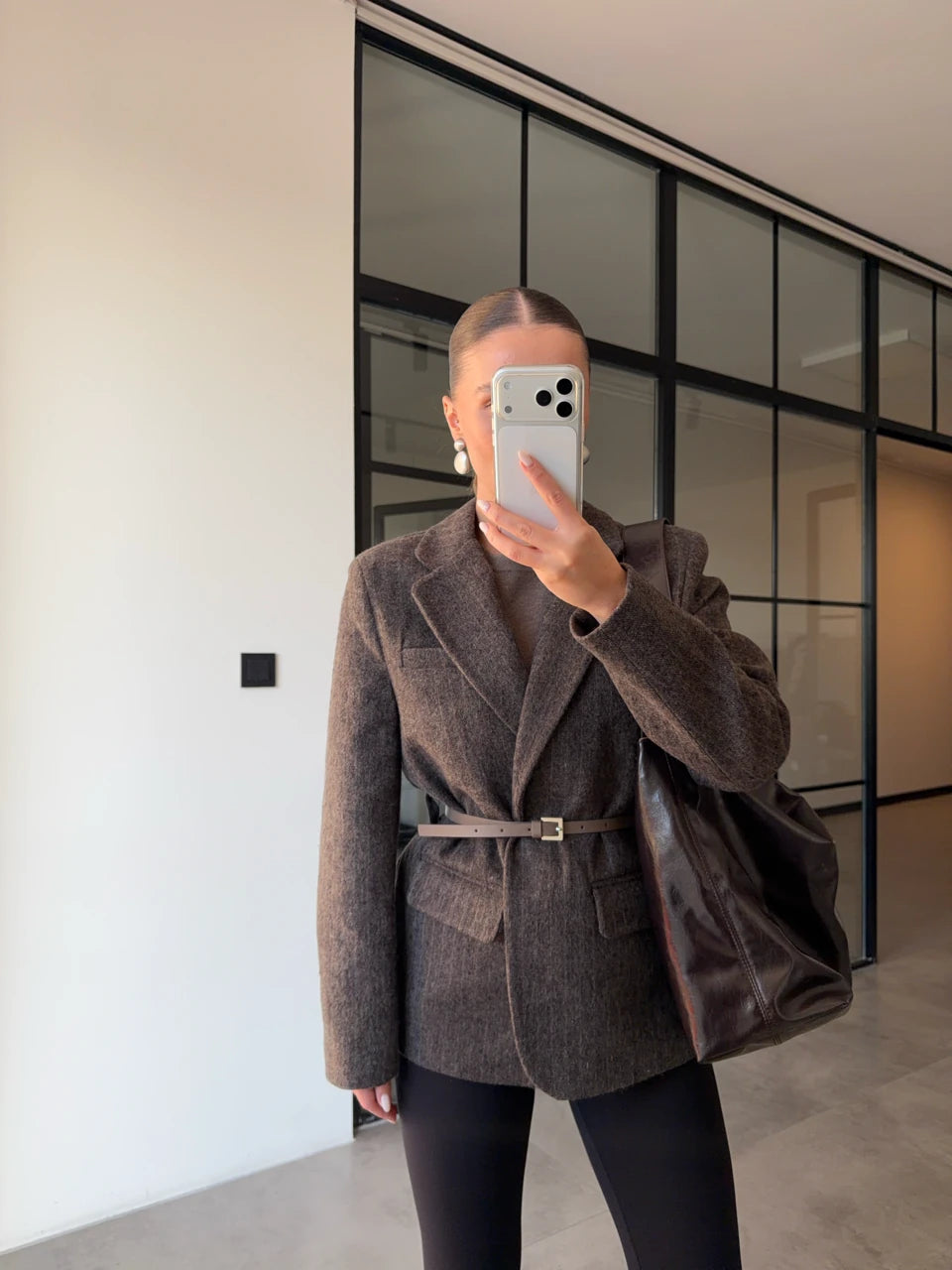 جكيت بني مخطط بحزام - KP7161