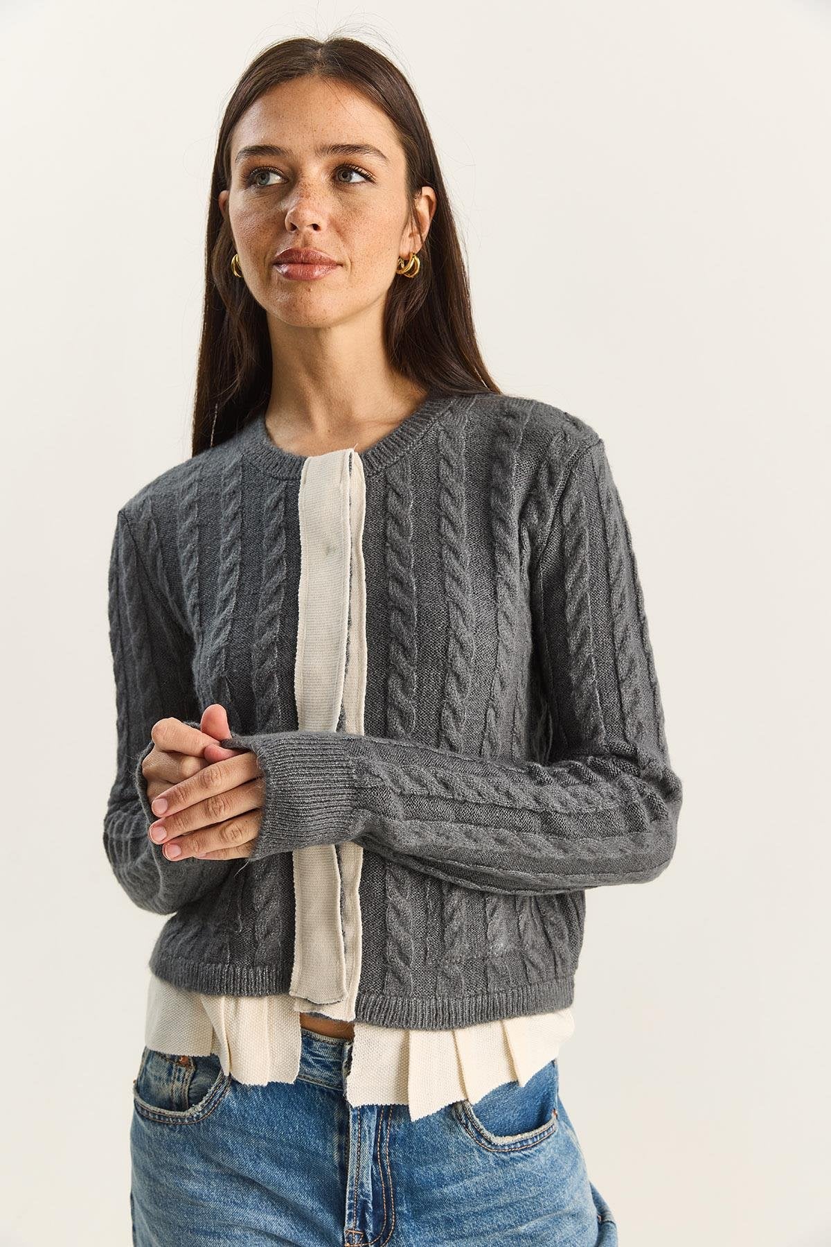 جرزة رمادي وابيض - KP4358