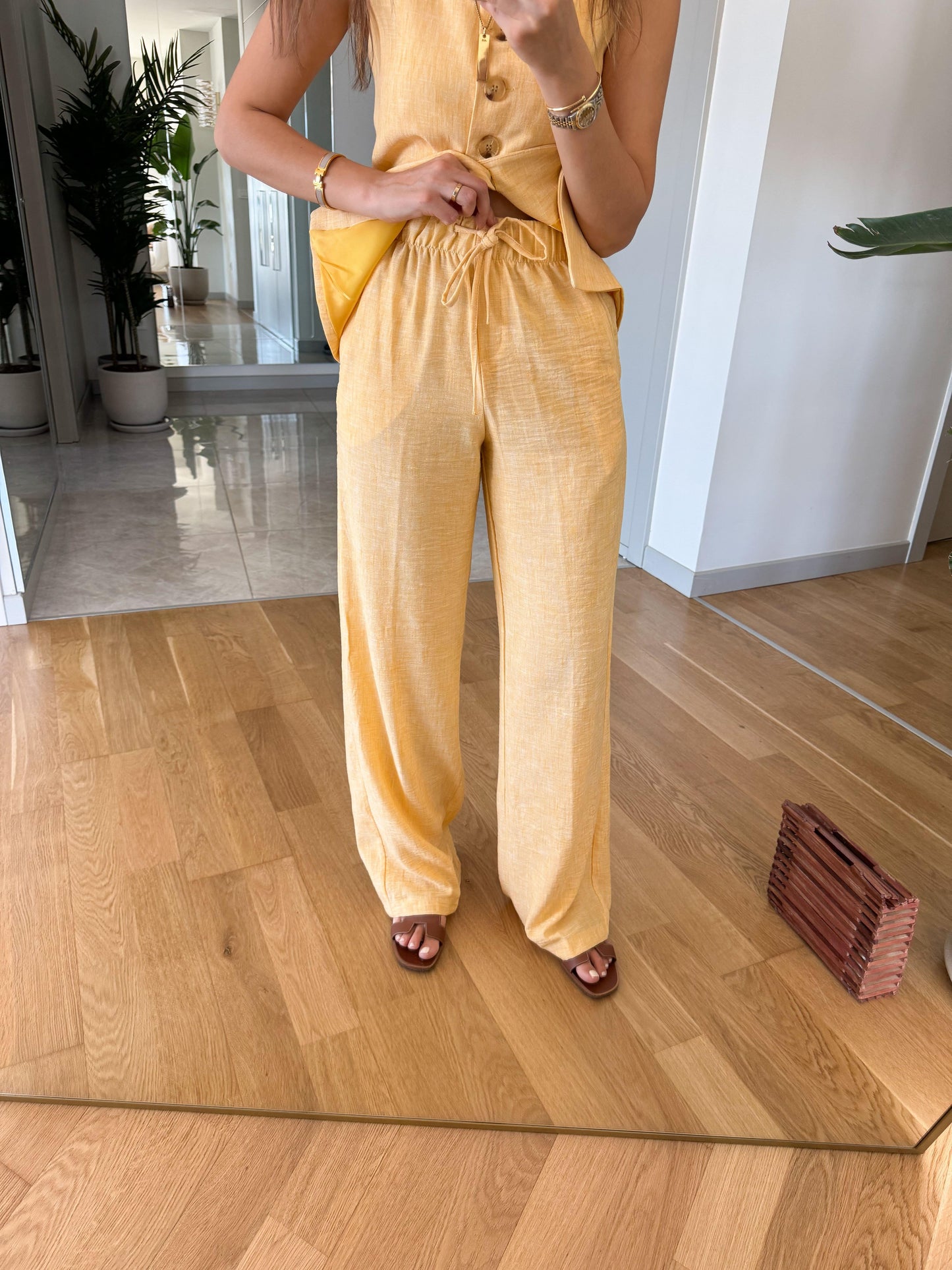 طقم اصفر - KP1002