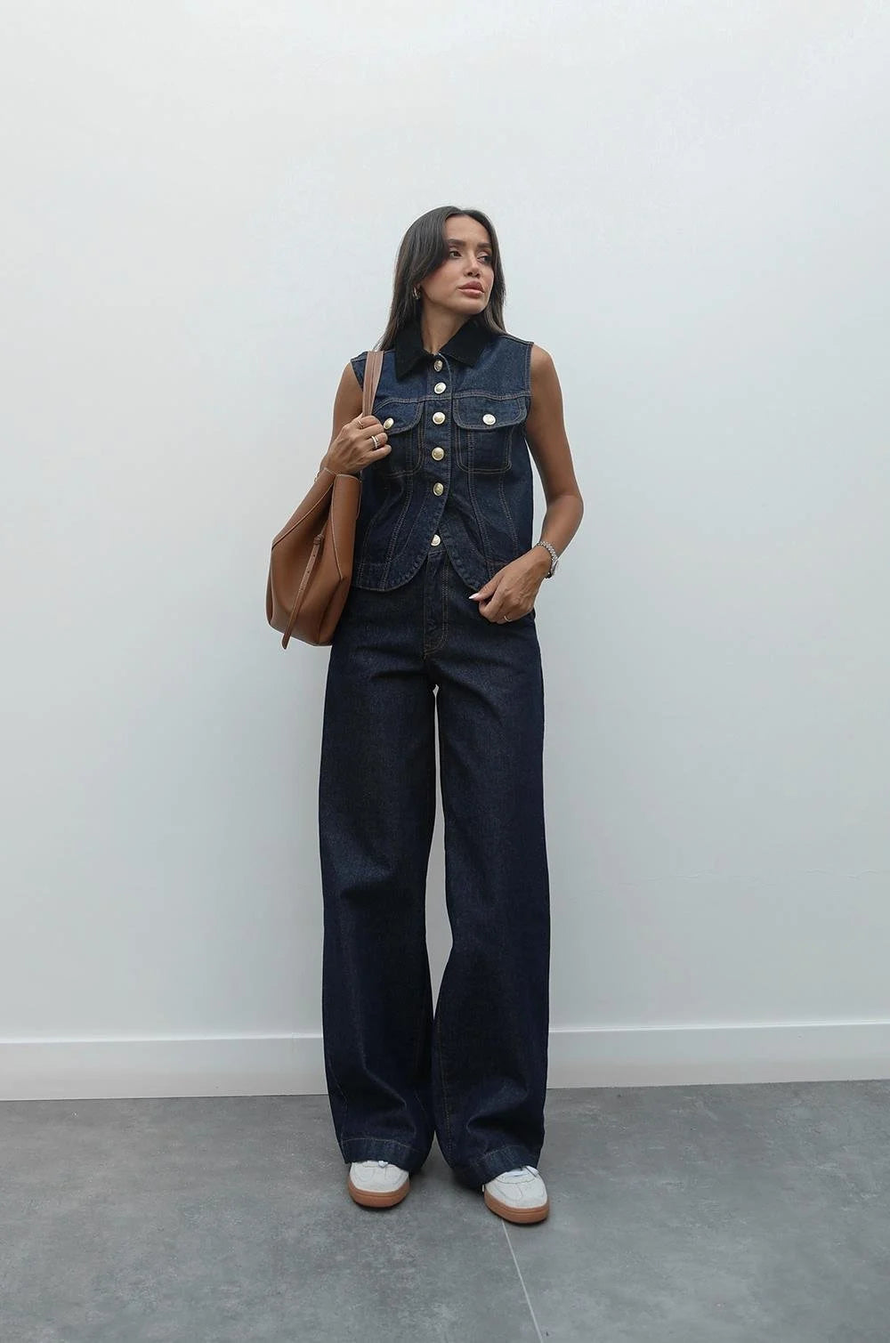 طقم جينز ڤيست مع بنطلون - KP1398