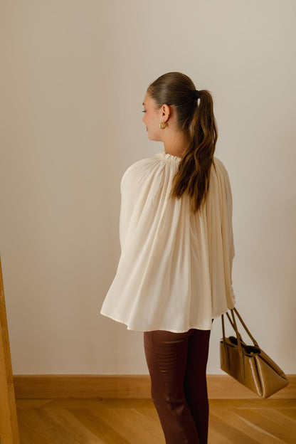 بلوزة شيفون سكري - KP4262