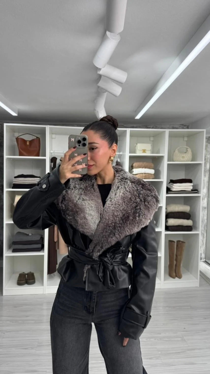 جكيت جلد اسود فرو - KP7097