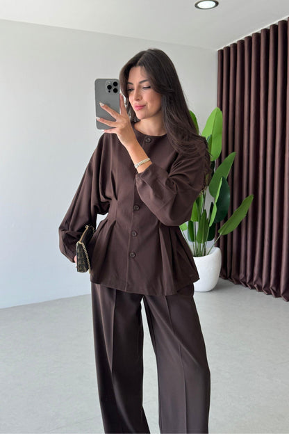 طقم جكيت مخصر مع بنطلون بني - KP1344