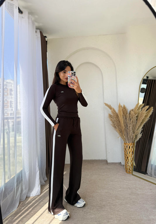 طقم لاكوست بني - KP1423