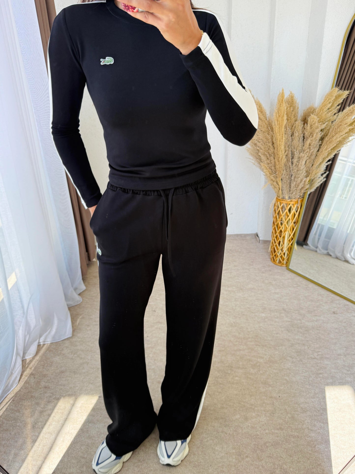 طقم لاكوست اسود - KP1423