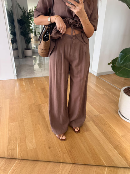 طقم بلوزة ربط مع بنطلون بني - KP1356