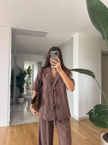 طقم بلوزة ربط مع بنطلون بني - KP1356