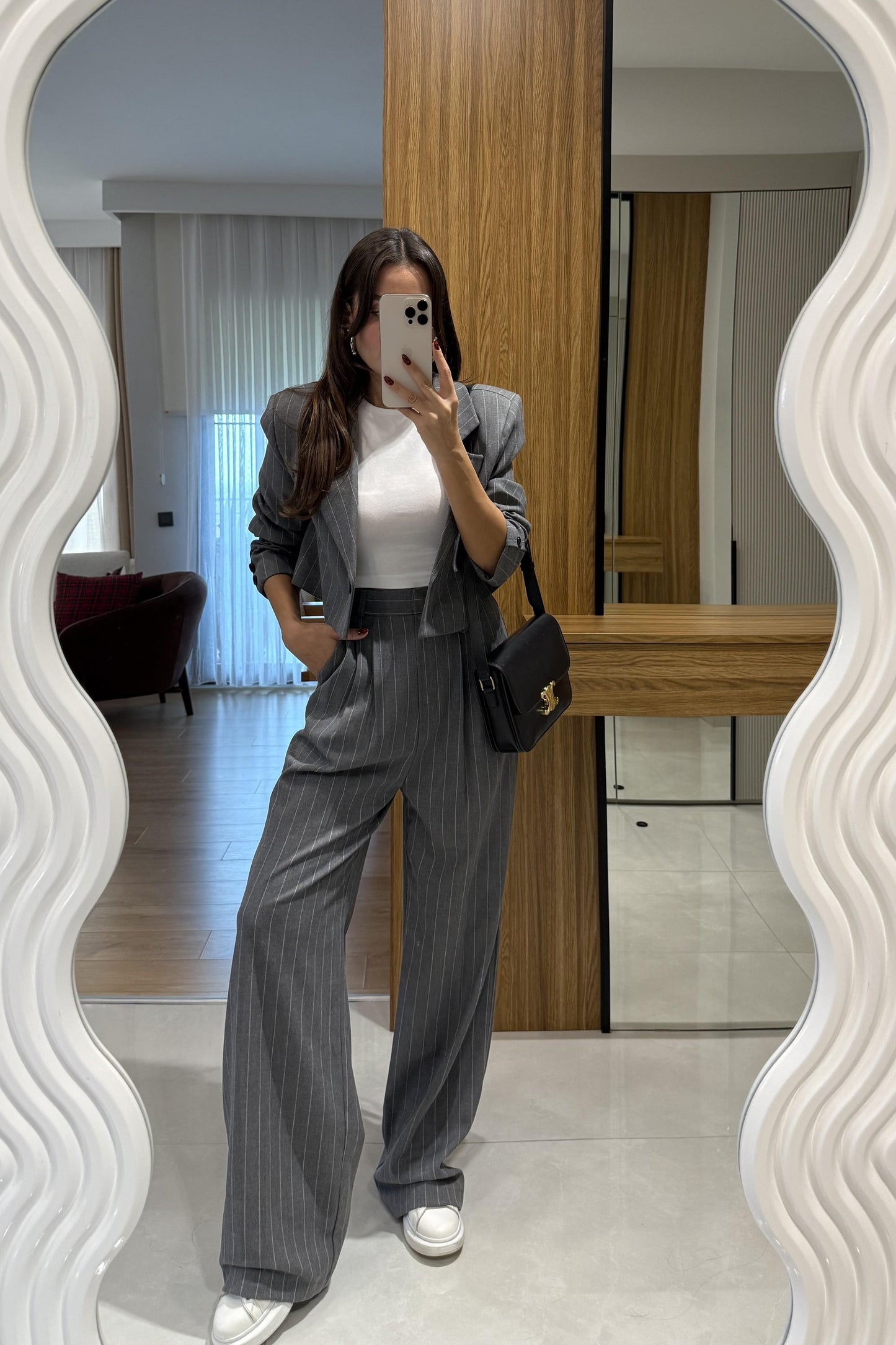 طقم رمادي مخطط - KP1412