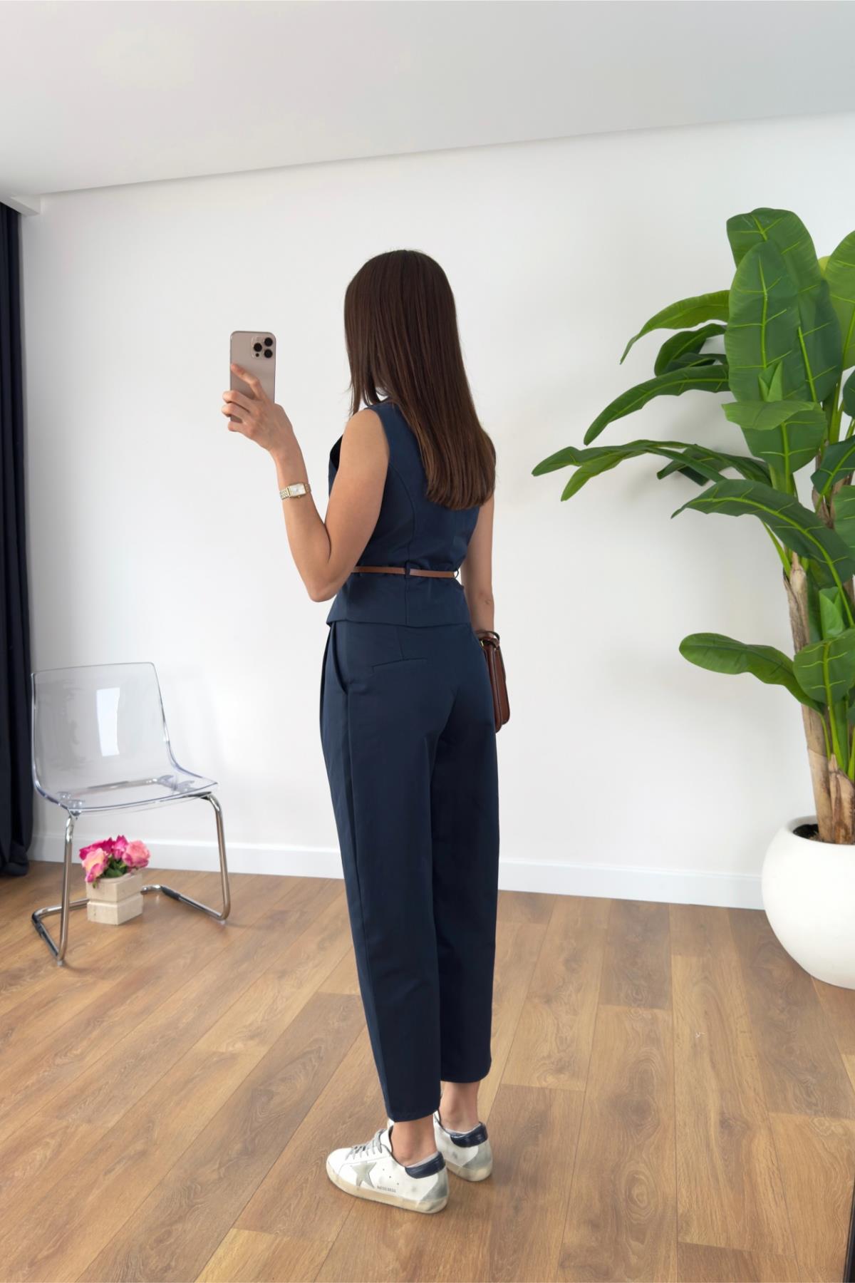 KP1057 - طقم فيست كحلي