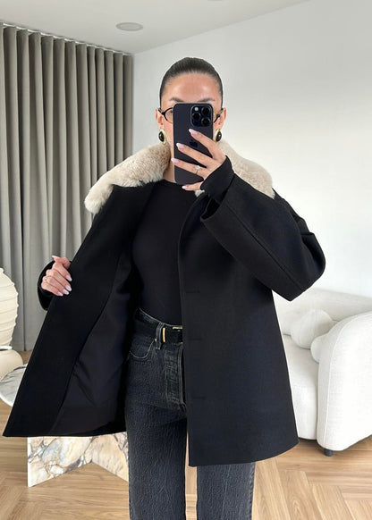 جكيت اسود فرو - KP7178