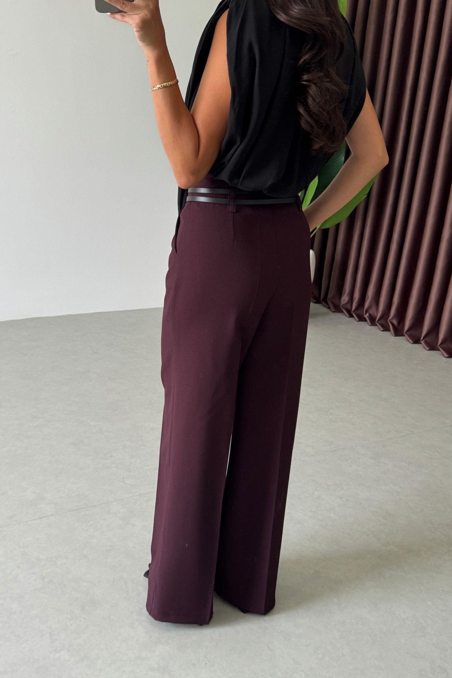 بنطلون عنابي بحزام - KP5054