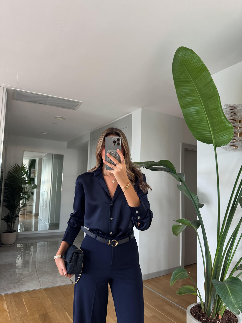 قميص كحلي - KP4424