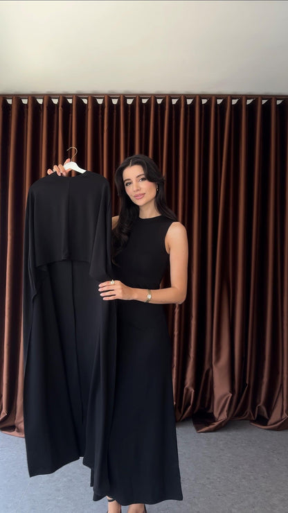 طقم فستان مع بانشو اسود - KP2193