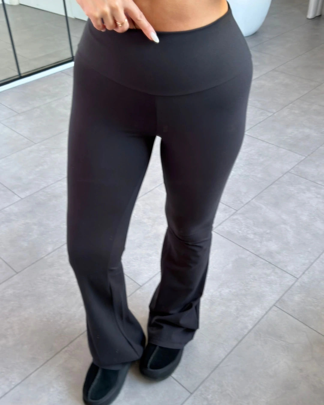 طقم لايكرا اسود 3 قطع - KP1478