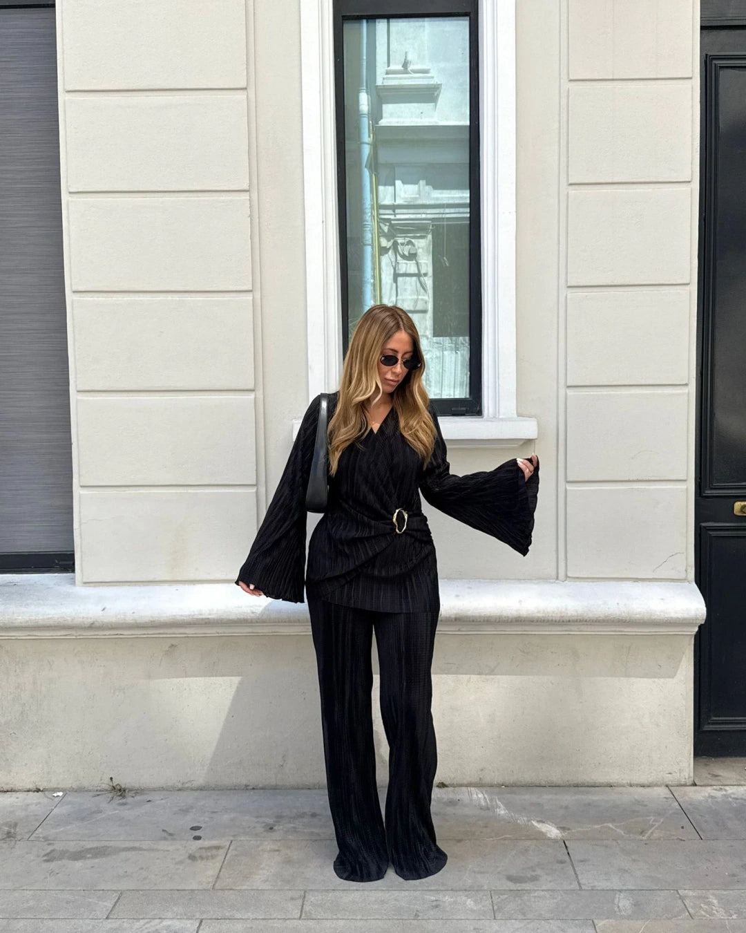 طقم بلوزة مع بنطلون اسود - KP1379