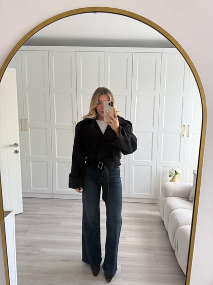 جكيت اسود بحزام - KP7133