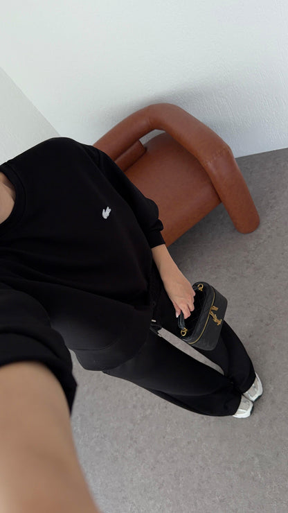 طقم لاكوست اسود - KP1383