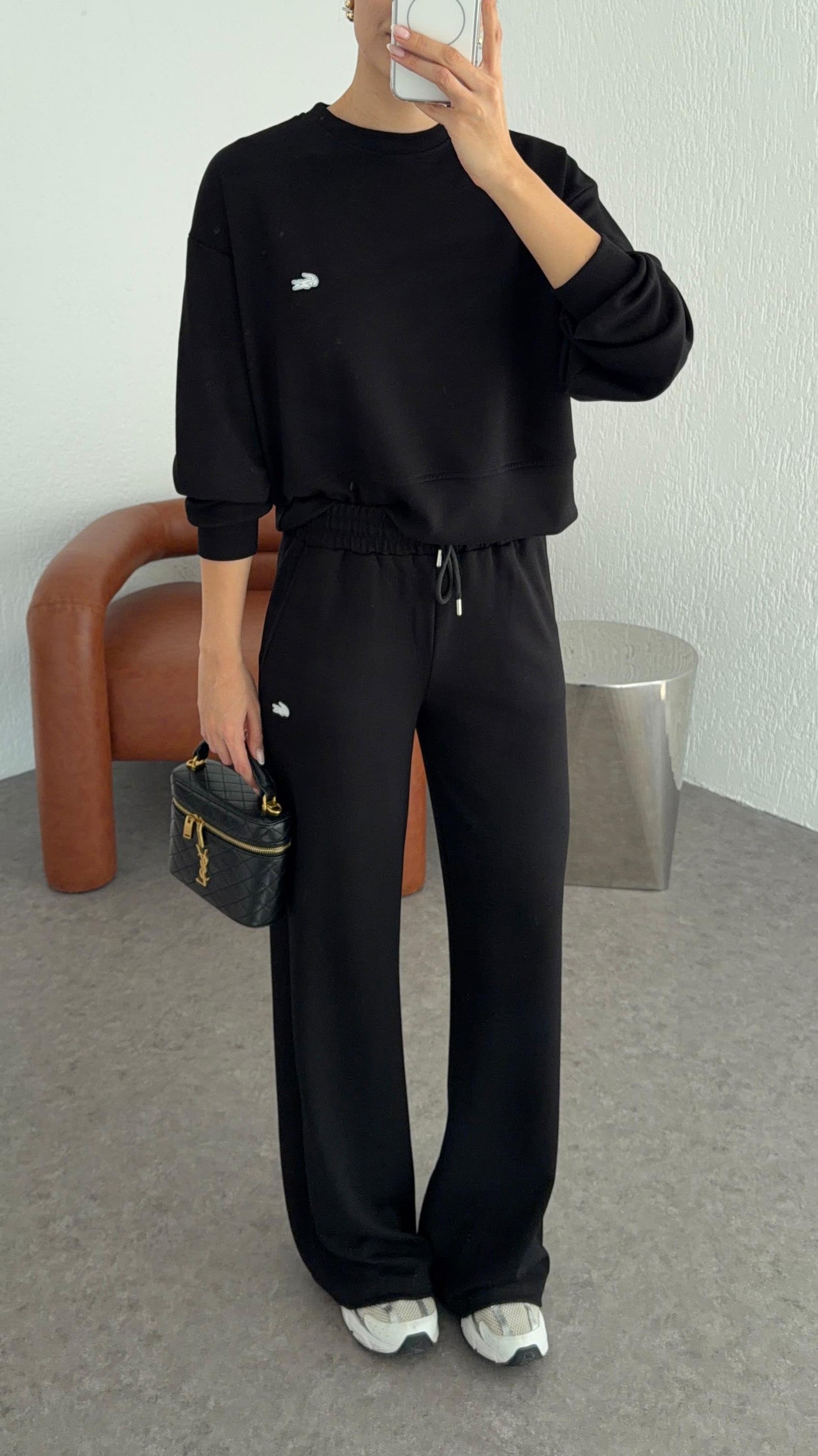 طقم لاكوست اسود - KP1383