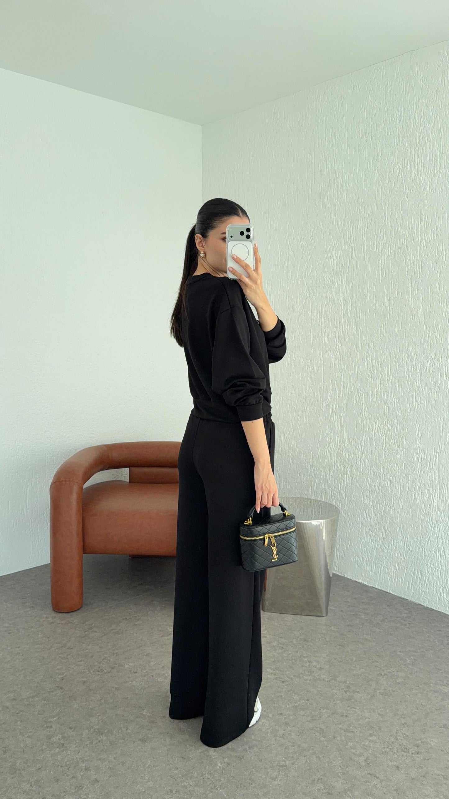 طقم لاكوست اسود - KP1383