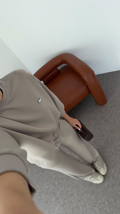 طقم لاكوست بيج غامق - KP1383