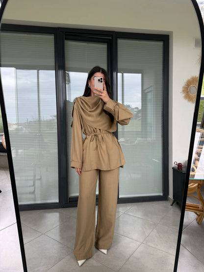 طقم بني فاتح - KP1223