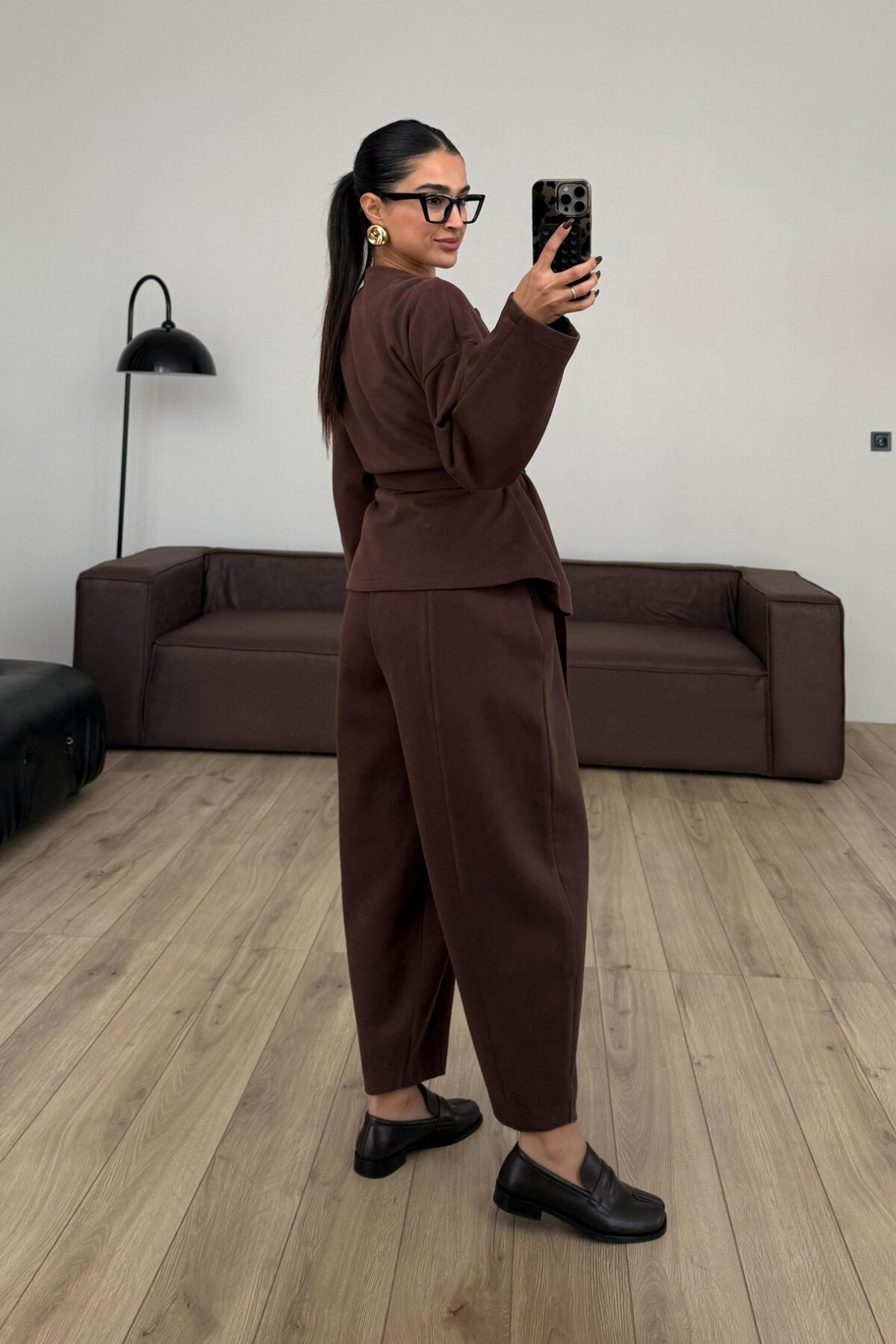 طقم بأزرار بني - KP1466