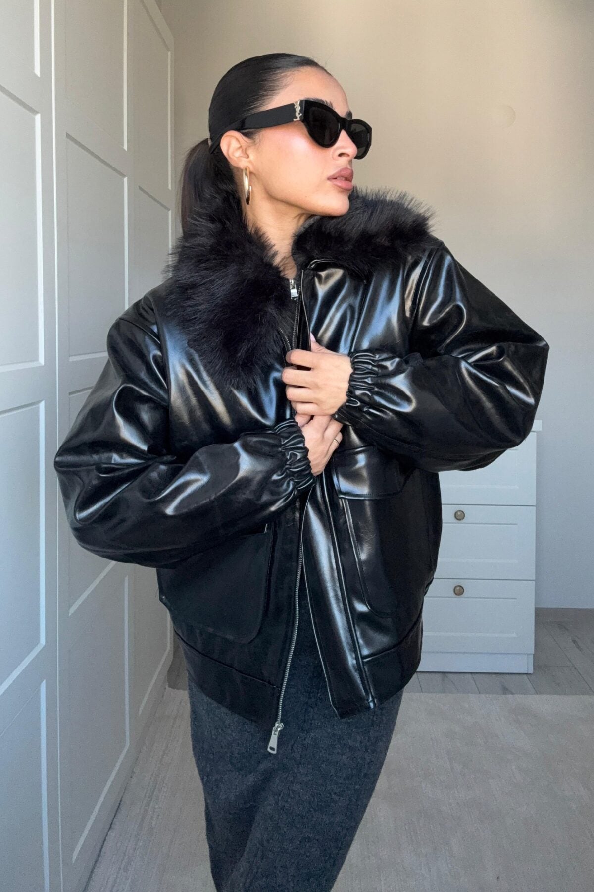 جكيت جلد اسود - KP7153