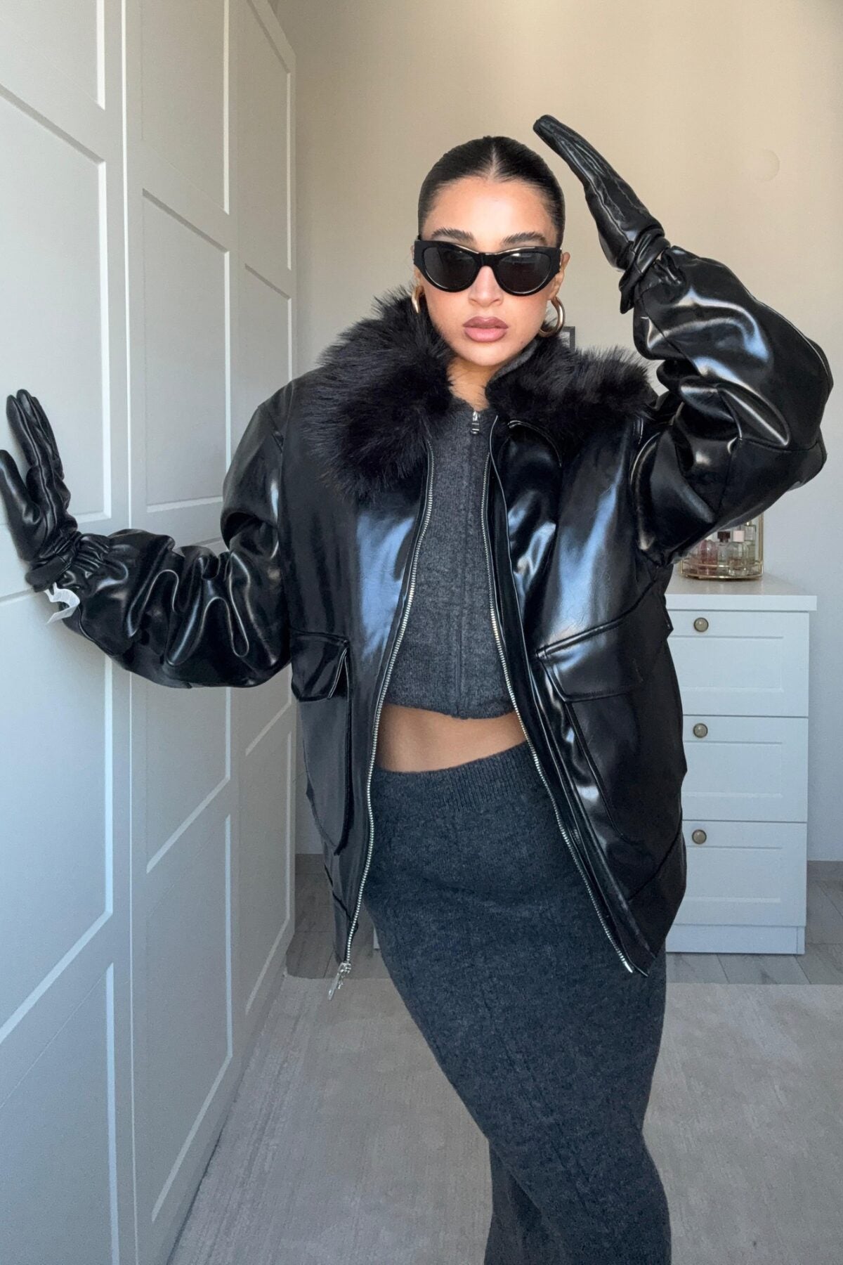 جكيت جلد اسود - KP7153