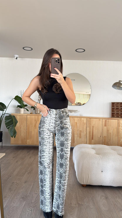 بنطلون اسود وابيض - KP5030