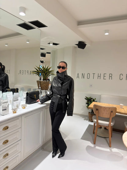 جكيت جلد اسود - KP7103