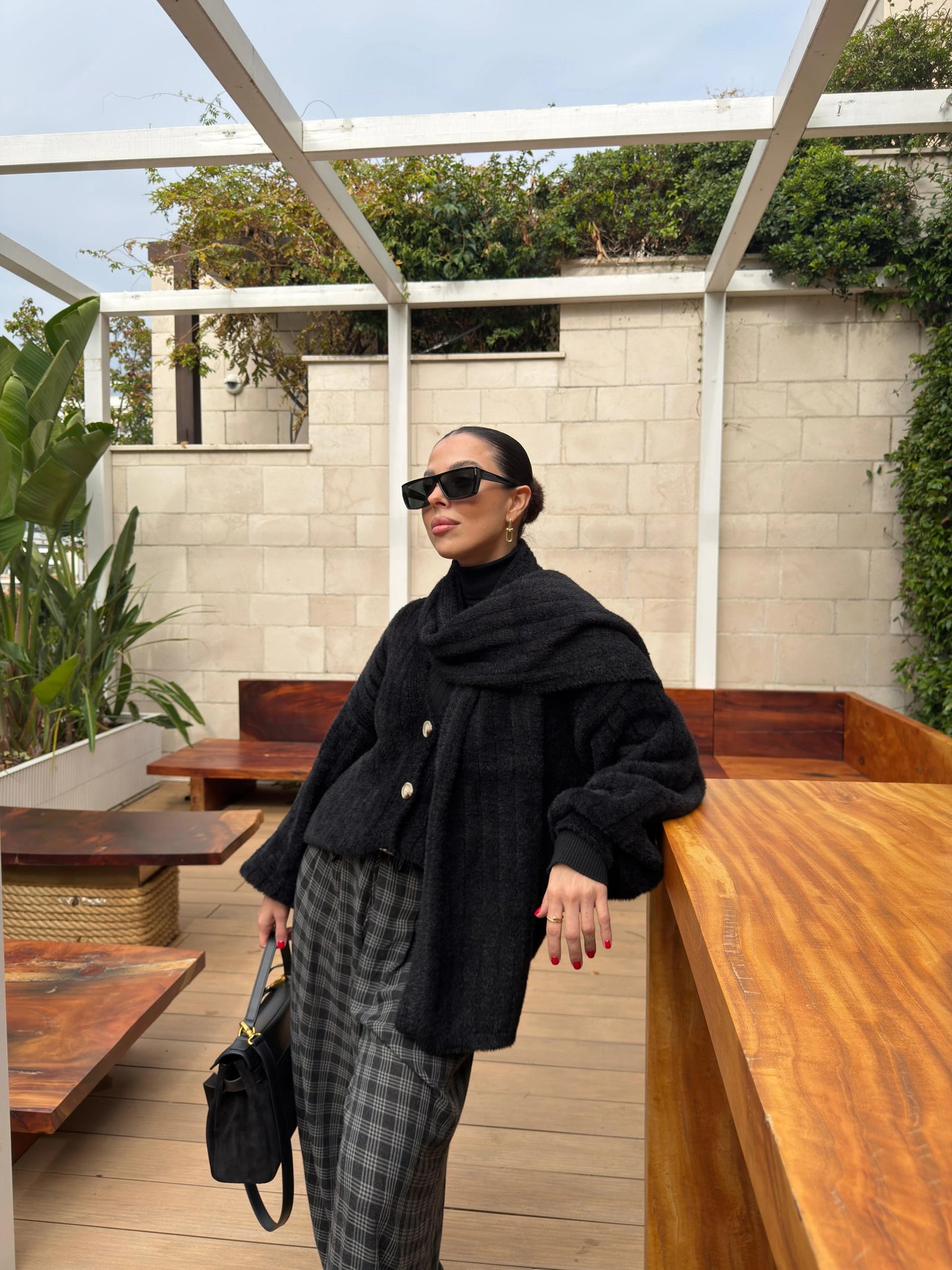 جرزة اسود مع لفحة - KP4320