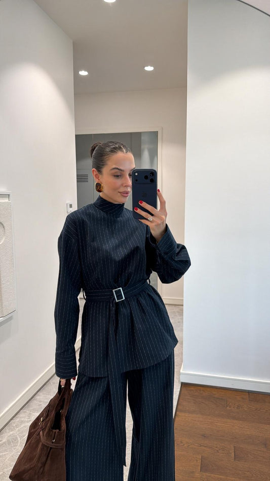 طقم كحلي مخطط بحزام - KP1452