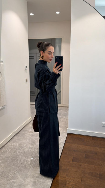 طقم كحلي مخطط بحزام - KP1452