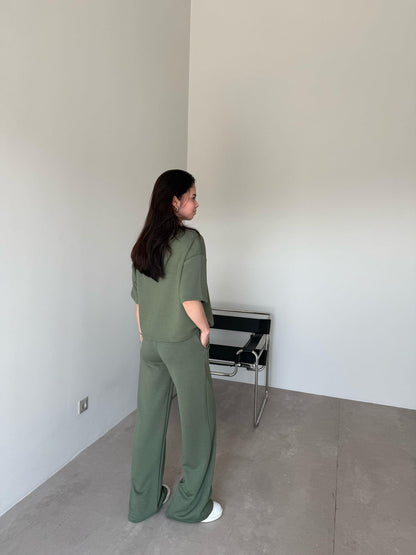 طقم لاكوست زيتي - KP1229